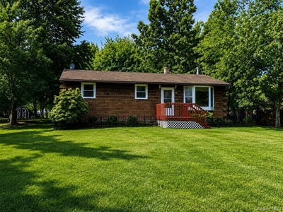/international/us/27-midway-drive-monroe-ny-110108549142/
