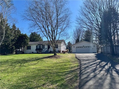 /international/us/1426-w-genesee-street-road-auburn-ny-110106701580/