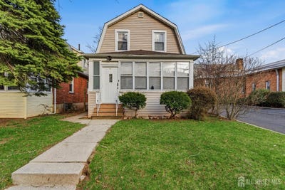 /international/us/1377-bryant-street-rahway-nj-110106979057/