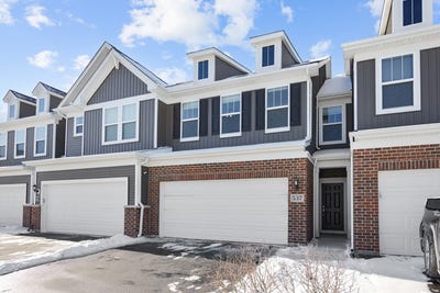 /international/us/537-watercress-drive-aurora-il-110107869160/