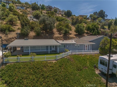 /international/us/897-leland-place-el-cajon-ca-110108256823/