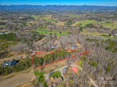 /international/us/138-saddle-ridge-drive-alexander-nc-110083312082/
