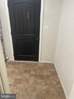 /international/us/323-high-street-westville-nj-110095463860/