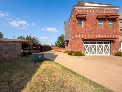 /international/us/549-s-fretz-avenue-edmond-ok-110120453066/