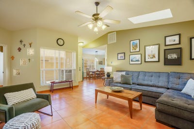 /international/us/8316-calle-avion-ne-albuquerque-nm-110099602733/