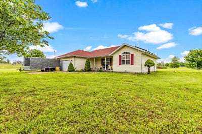 /international/us/1640-e-541st-road-brighton-mo-110100088838/?lang=en