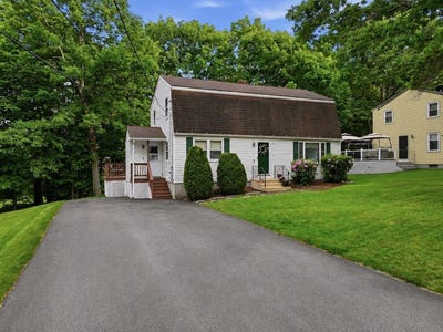 /international/us/3-barrows-road-worcester-ma-110108656880/