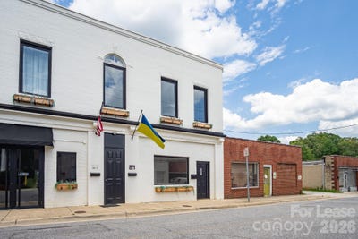 /international/us/207-s-academy-street-lincolnton-nc-110106763762/
