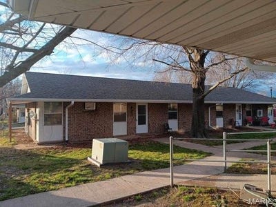 /international/us/586-4th-street-a-2-c-2-street-qulin-mo-110107079565/
