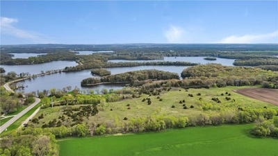 /international/us/xxx-eastfield-drive-munson-twp-mn-110084185290/