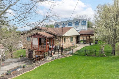 /international/us/1009-chestnut-ridge-road-morgantown-wv-110107485108/