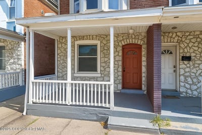 /international/us/151-w-wilkes-barre-street-easton-pa-110101165286/