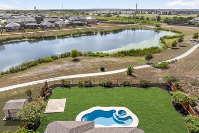 /international/us/13833-arbor-hill-cv-manor-tx-110110335347/
