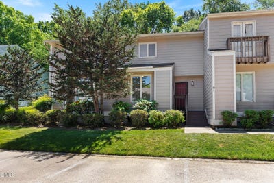 /international/us/250-s-estes-drive-chapel-hill-nc-110107541114/