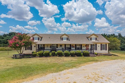 /international/us/206-county-road-4593-boyd-tx-110110107685/