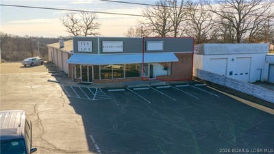 /international/us/188-w-us-highway-54-camdenton-mo-110105706453/