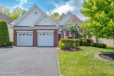 /international/us/90-turnberry-drive-monroe-nj-110108361800/