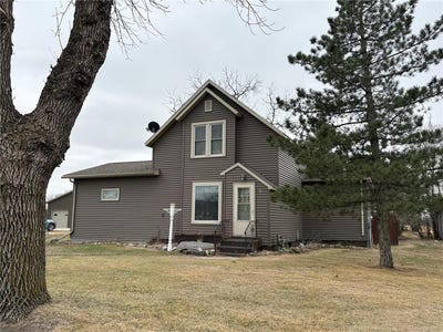 /international/us/237-s-paul-street-appleton-mn-110107074422/