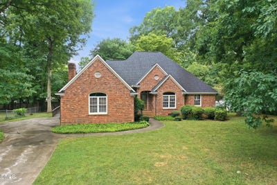 /international/us/106-avenue-of-trees-elon-nc-110109061007/