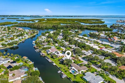 /international/us/1095-samar-road-cocoa-beach-fl-110101264706/?lang=fr