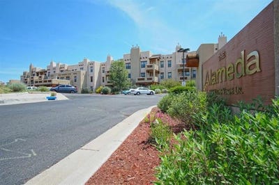 /international/us/1405-vegas-verdes-santa-fe-nm-110106957048/