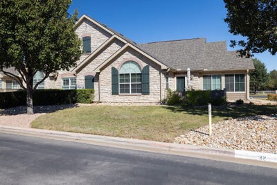 /international/us/30-wildwood-dr-georgetown-tx-110103341736/