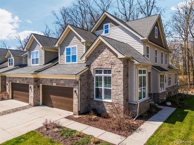 /international/us/3020-n-spurway-drive-ann-arbor-mi-110107716916/