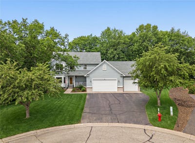 /international/us/1016-willow-river-road-n-hudson-wi-110107477982/