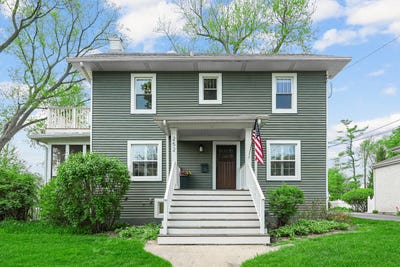 /international/us/252-sunset-avenue-glen-ellyn-il-110107535683/