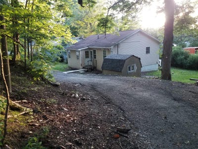 /international/us/34-laurel-trail-monroe-ny-110097612747/