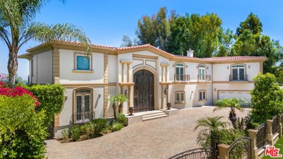 /international/us/18047-karen-dr-encino-ca-110108874600/