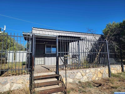/international/us/4521-mountain-view-lane-silver-city-nm-110106584899/