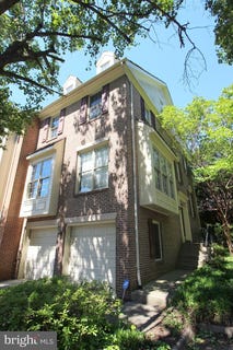 /international/us/6032-kelsey-court-falls-church-va-110107508315/
