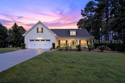 /international/us/748-osprey-lake-circle-hardeeville-sc-110120411664/