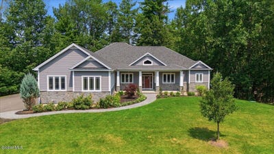 /international/us/109-trask-lane-stillwater-ny-110109420951/