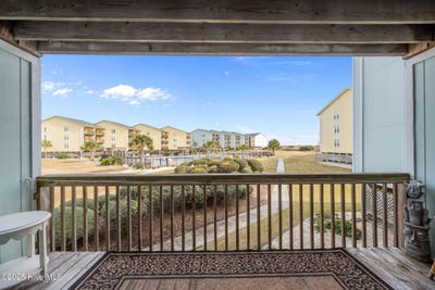 /international/us/918-n-new-river-drive-surf-city-nc-110103889800/