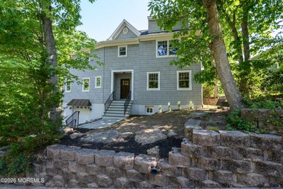 /international/us/20-mountain-street-highlands-nj-110108389255/