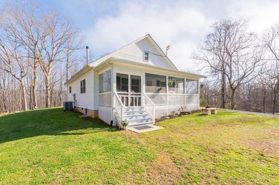 /international/us/725-cross-ave-pearisburg-va-110107084554/