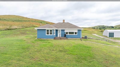 /international/us/14827-oak-ave-castana-ia-110110242864/