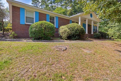 /international/us/1800-holly-hill-drive-west-columbia-sc-110110178073/