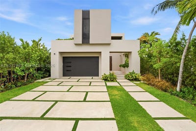 /international/us/1050-stillwater-dr-miami-beach-fl-110108656845/
