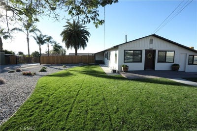 /international/us/1002-california-calimesa-ca-110107765493/