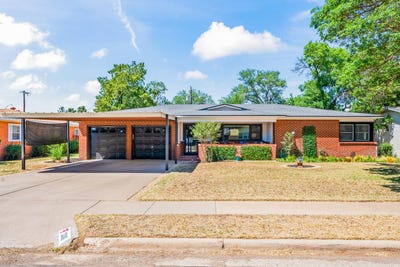 /international/us/3316-37th-street-lubbock-tx-110107895884/