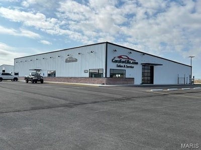 /international/us/3141-e-outer-road-scott-city-mo-110106325134/