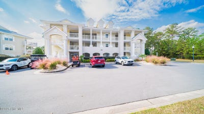 /international/us/1215-n-middleton-drive-nw-calabash-nc-110103777770/