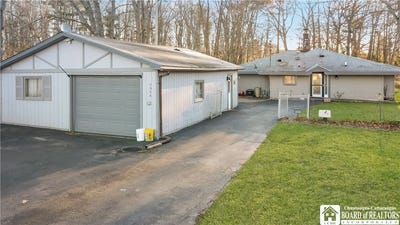 /international/us/6040-6044-mill-road-mayville-ny-110103797533/