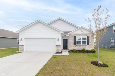 /international/us/1457-fairmount-drive-greenfield-in-110107716925/
