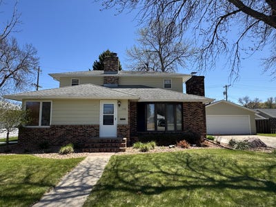 /international/us/1733-marshall-road-aberdeen-sd-110107910336/