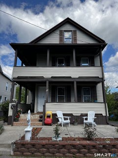 /international/us/39-holmes-avenue-new-britain-ct-110107881733/