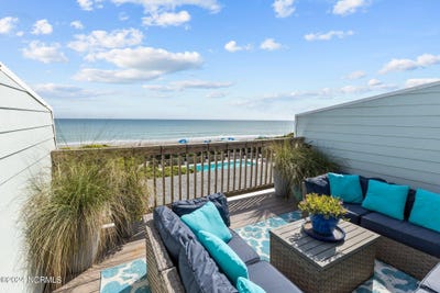 /international/us/535-salter-path-road-pine-knoll-shores-nc-110094495927/